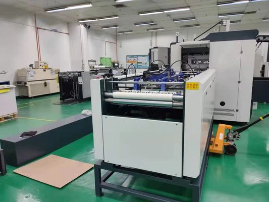 آلة تصنيع غطاء الهاتف الخليوي W500XL900mm آلة صانع الغطاء المحمول