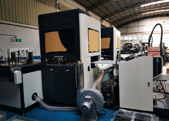 LS 450 S. Boxinging Machine التي تستخدم للصق الصندوق الداخلي على الورق لصنع صندوق الهاتف المحمول.