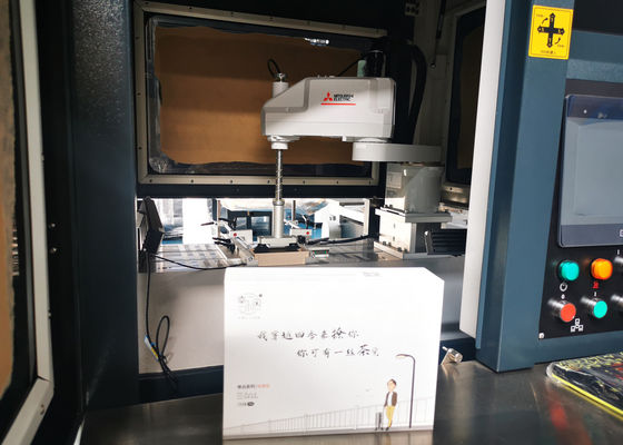 LS-450plus آلة لصق وتوضيع علب العطور الراقية للصندوق الصلب