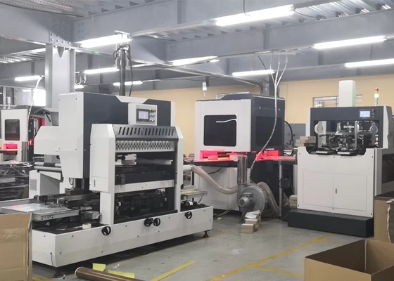 LS-300B آلة صنع علب الكرتون الأوتوماتيكية ماكينة صنع الغلاف المقوى ماكينة صنع علب التغليف